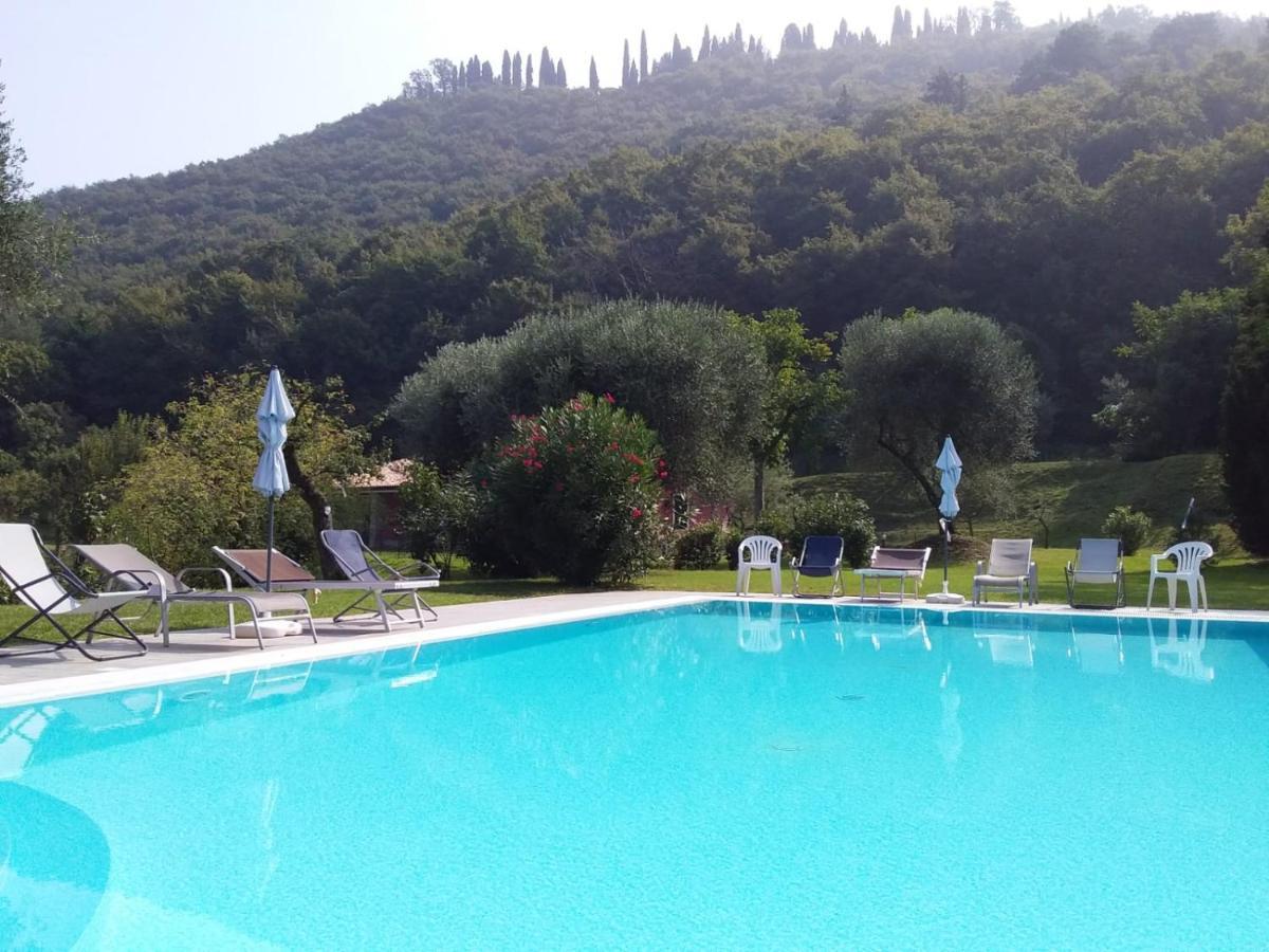 Apartmentsgarda - Ca' Capre Extérieur photo